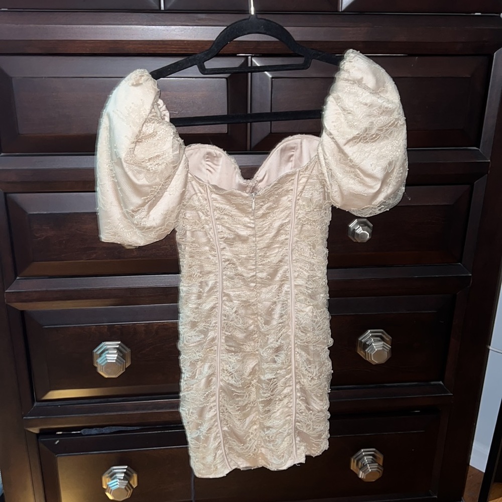 Oh Polly beige dress - Picture 2 of 5